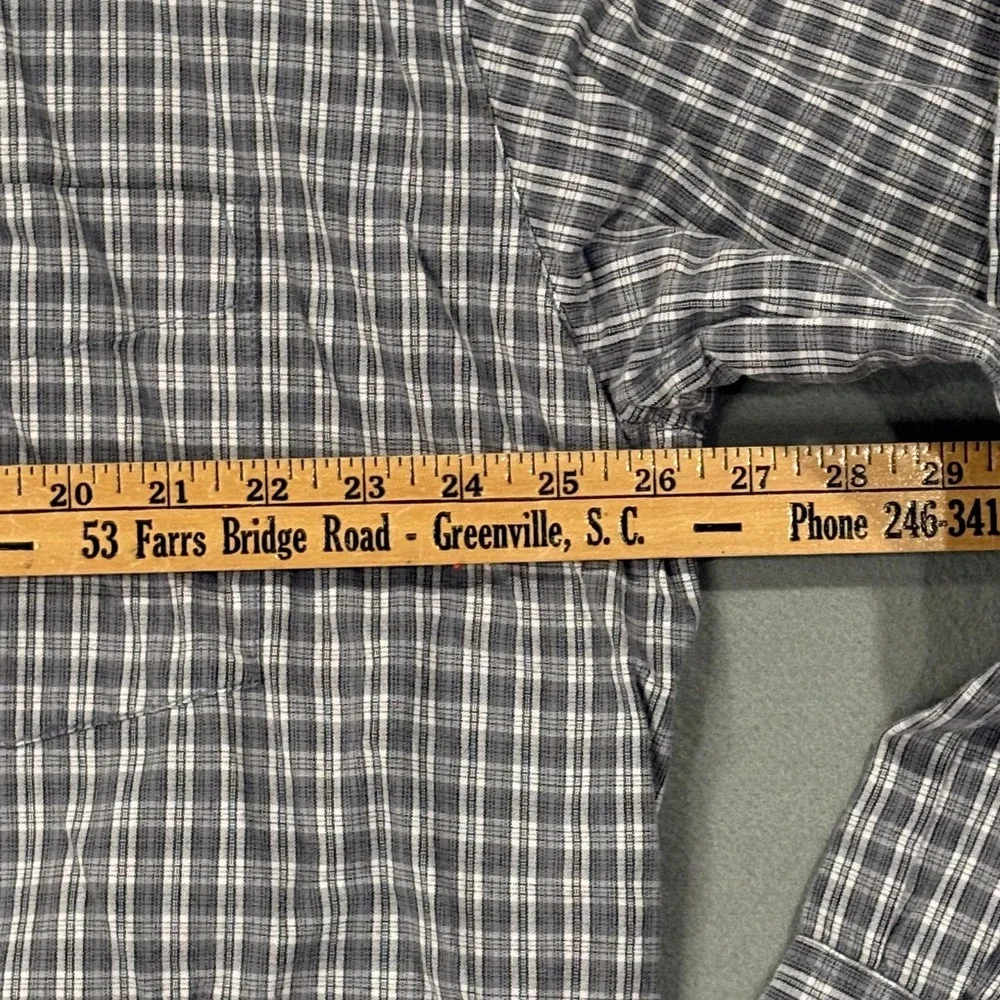 Vintage Levi's Shirt Mens XL Gray Plaid Long Sleeve Button Up Collared 90s